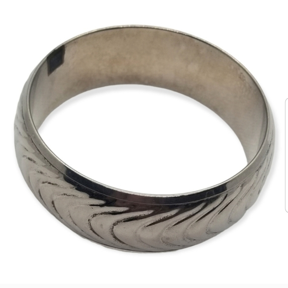 VINTAGE SILVERPLATED BRASS BANGLE BRACELET - Picture 3 of 3